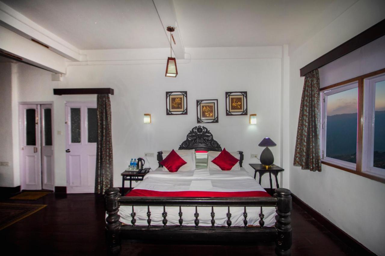 Central Gleneagles Heritage Resort Former Bungalow Of Ex-Tata Chairman Russi Mody The Mall Road Darjeeling Darjeeling  Bagian luar foto