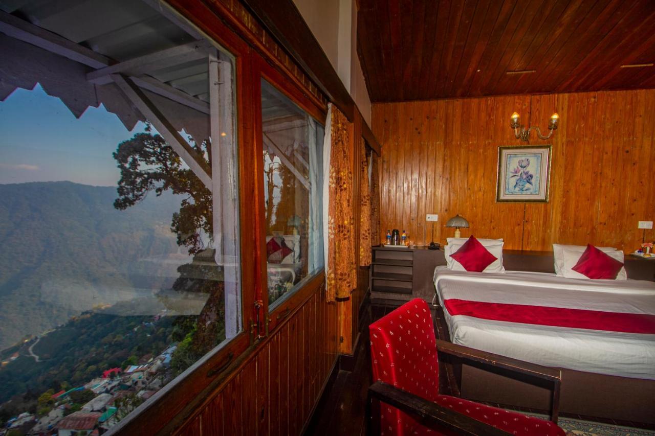 Central Gleneagles Heritage Resort Former Bungalow Of Ex-Tata Chairman Russi Mody The Mall Road Darjeeling Darjeeling  Bagian luar foto